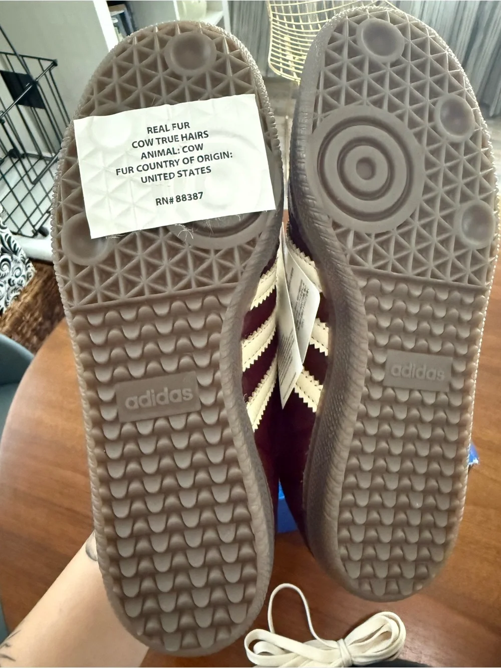 adidas Gazelle Athletic Shoes Burgundy and Cream - Picture 3 of 4